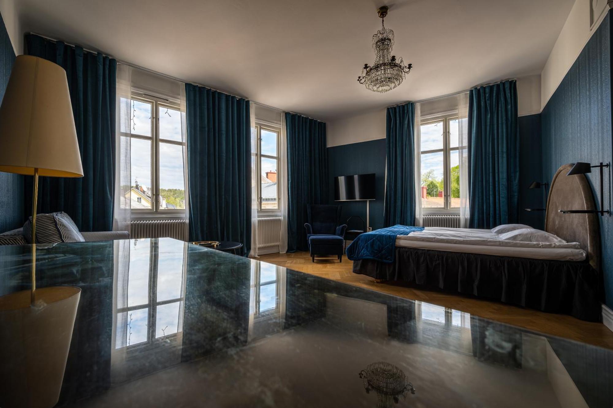 Hotell Hertig Karl Филипстад Экстерьер фото